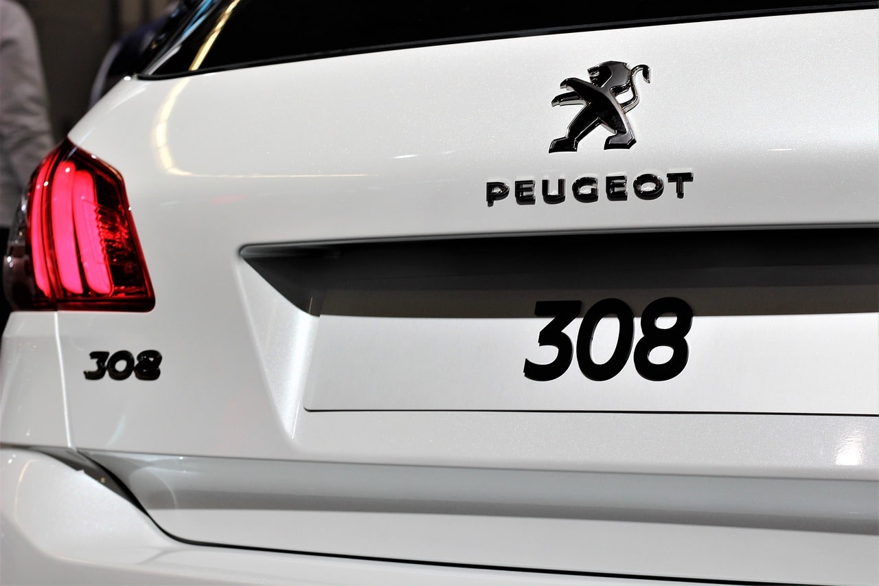 Quel mandataire choisir pour l’achat d’une Peugeot 308 ?