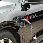 Quels sont les avantages d'une voiture hybride ?